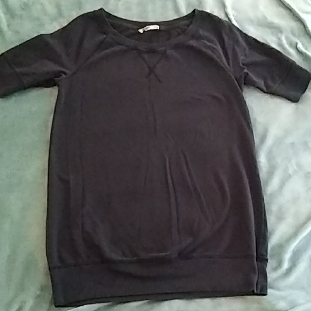 Old Navy women's grey short sleeve fleece shirt M